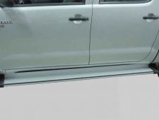 Estribos Aluminio Hilux 2005 al 2015