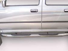 Estribos Tubulares Toyota 96-04