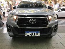 Defensa Plstica Toyota Hilux 2018+